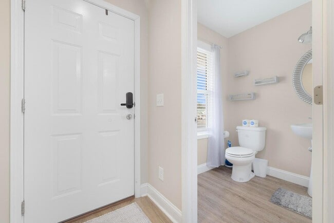 Foto del edificio - 2927 Watauga Rd