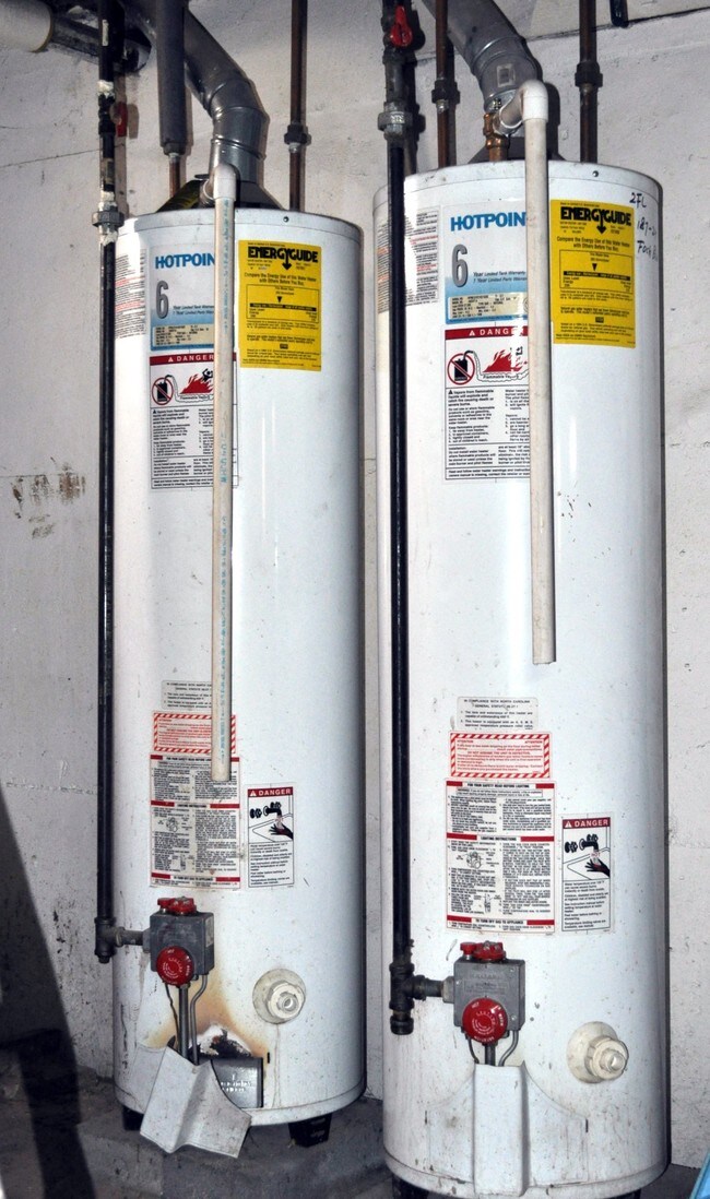 Water Tank x 24 - 18715 Baisley Blvd