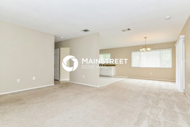 Foto del edificio - 3 Bedroom Pet-Friendly Home in North Port, FL with Main Street Renewal