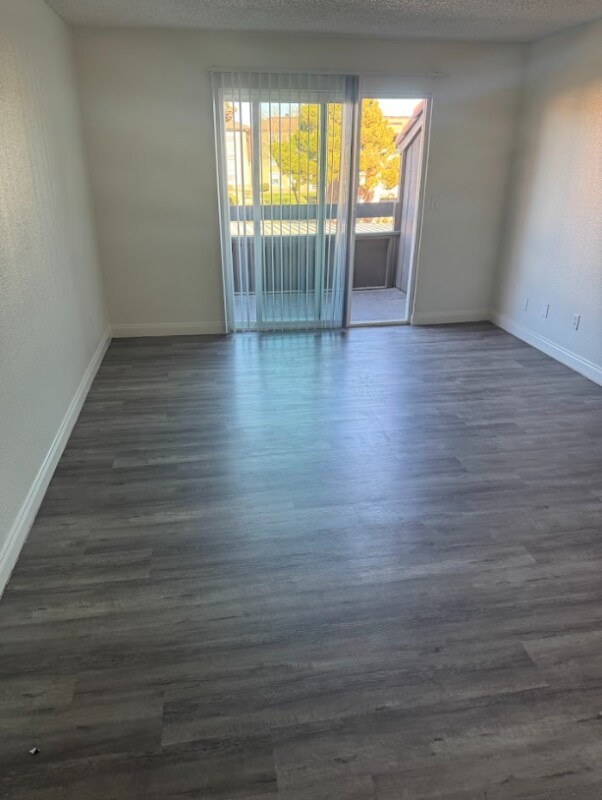 Foto del edificio - 1750 Karen Ave