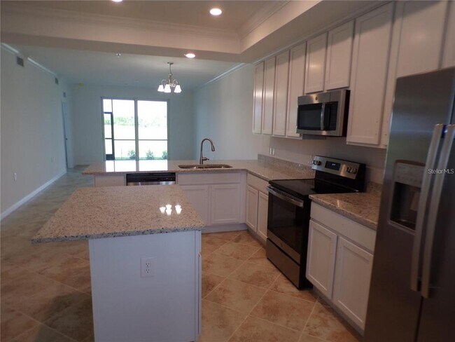 Foto del edificio - 14061 Heritage Landing Blvd