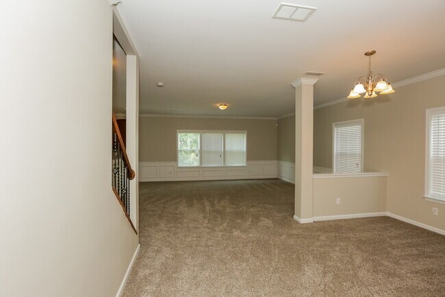 Foto del edificio - 4315 Houldsworth Dr