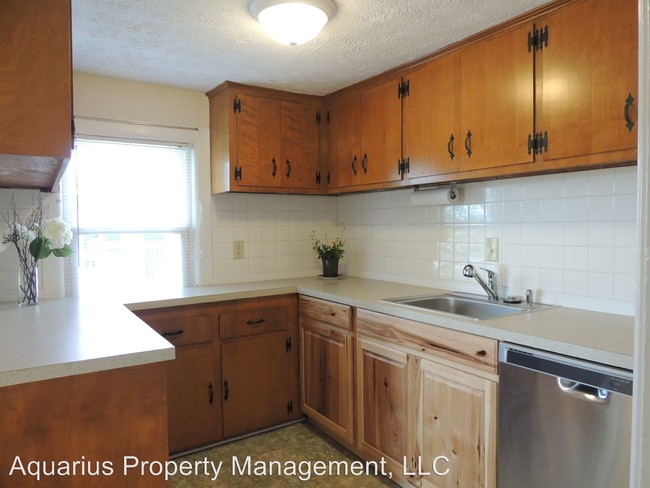 Building Photo - 3 br, 1 bath House - 38 Hammond St Unit 1