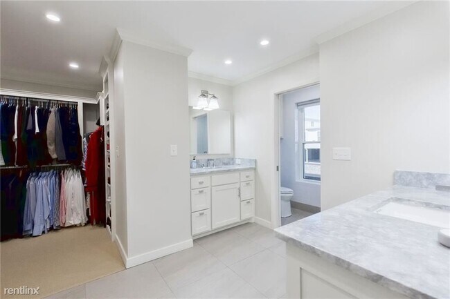 Building Photo - 2 br, 2 bath Condo - 1114 Sherwood Ln