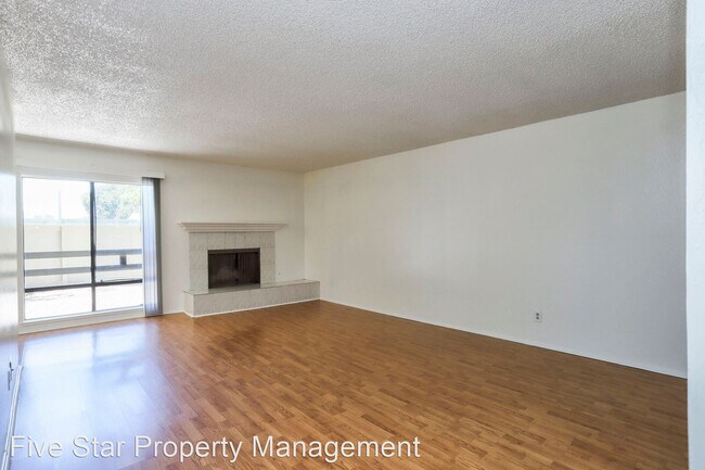Building Photo - 4 br, 2.5 bath House - 604 Aquarius Ln