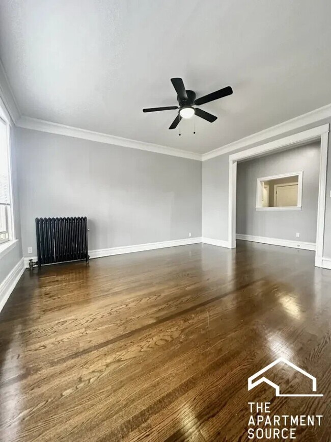 Foto del edificio - 1214 W Rosemont Ave