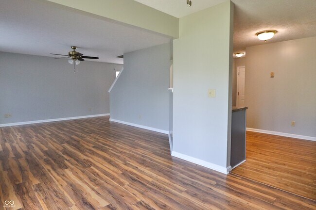 Foto del edificio - 10752 Newgate Ln