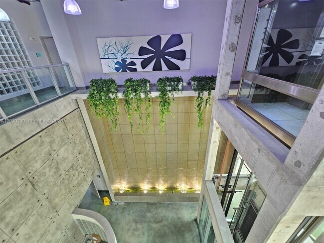 Foto del edificio - 3029 NE 188th St