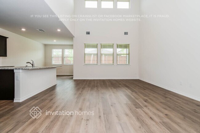 Foto del edificio - 7409 Mayplace Dr