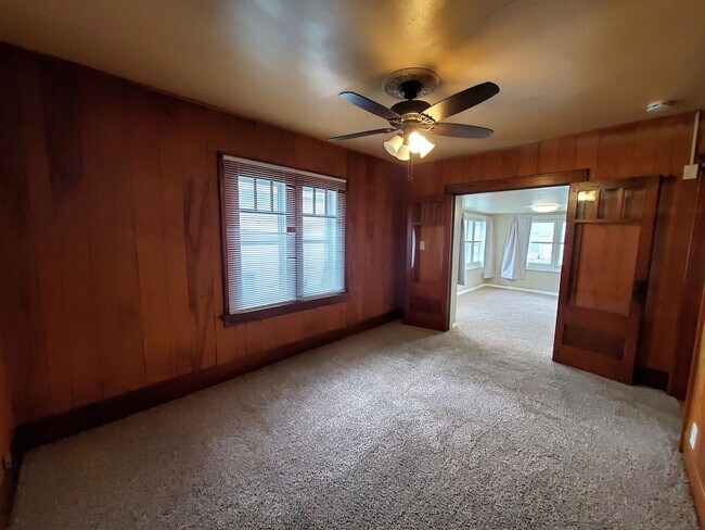 Foto del edificio - 808-810 W 2nd St