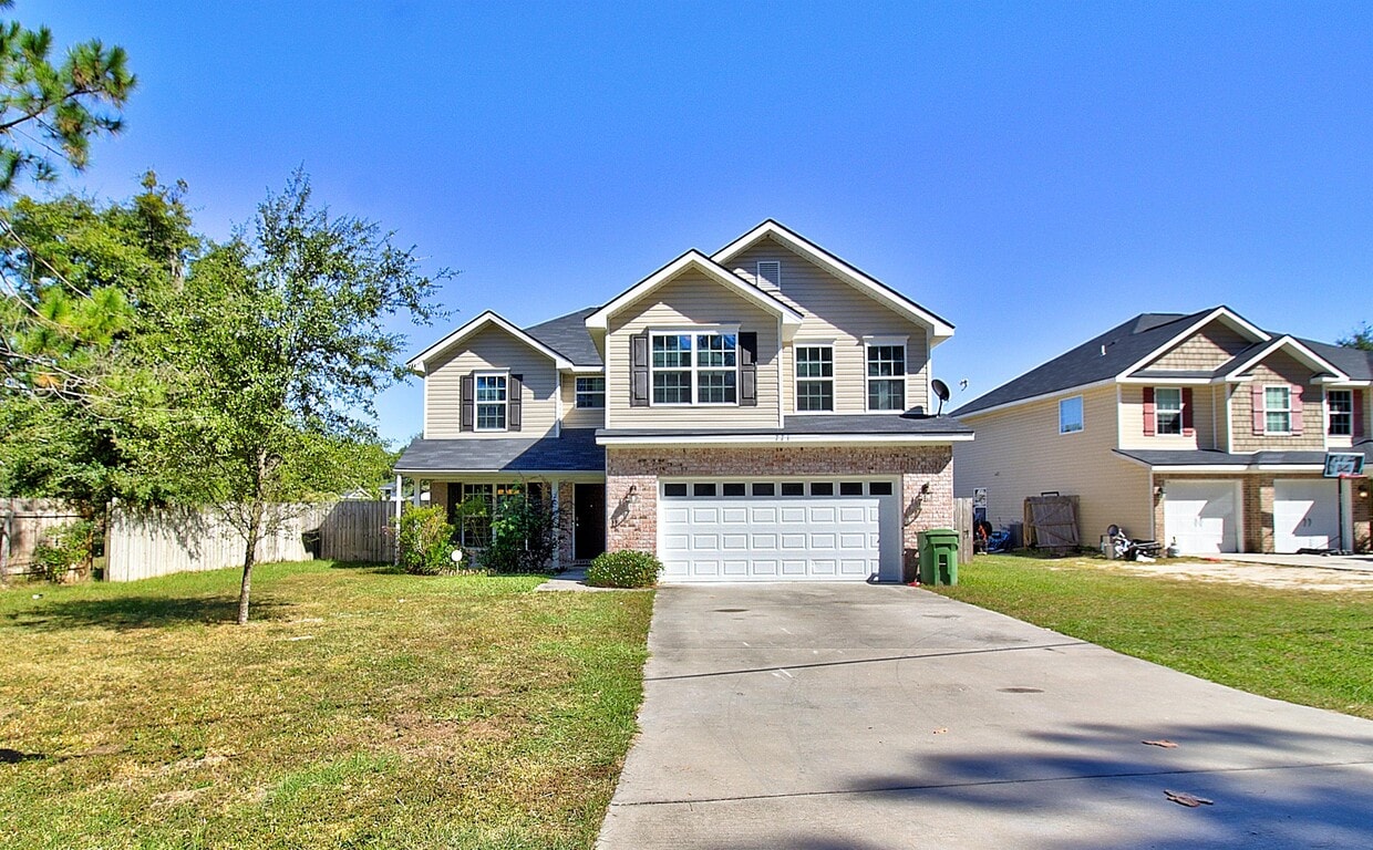 Foto principal - 771 Live Oak Church Rd