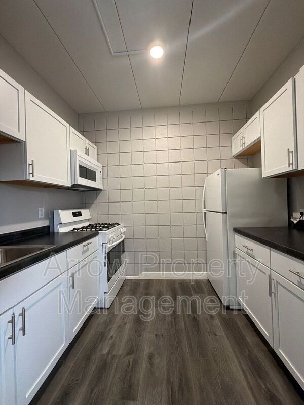 Foto del edificio - 877 N 26th St
