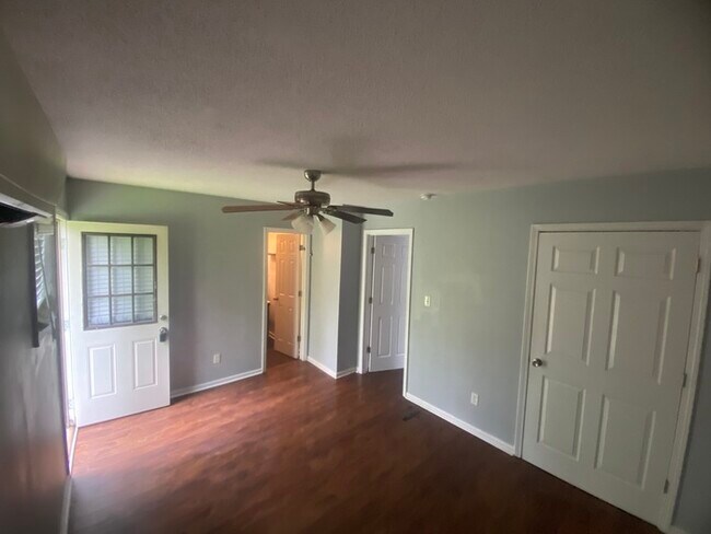 Building Photo - New Opportunity near downtown Concord