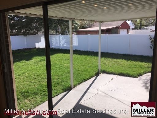 Building Photo - 5749 S McMillan Cir