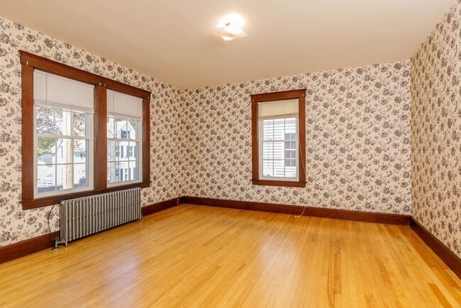 Building Photo - 112 Greenwood St