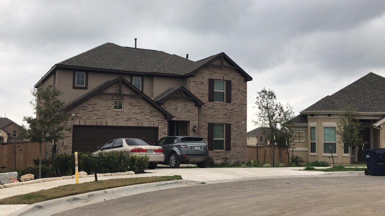 Primary Photo - 2320 Bravo Ct