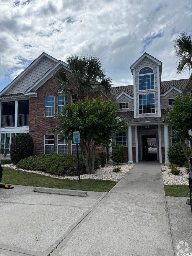Building Photo - 22 Woodhaven Dr