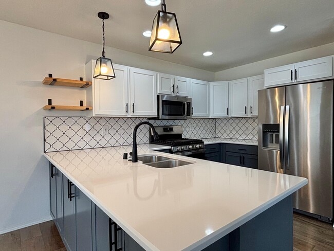 Foto del edificio - 8316 N James Ct