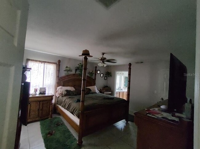 Foto del edificio - 6997 Hemlock Rd