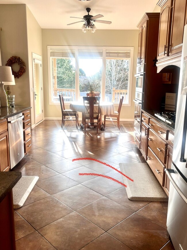 Foto del edificio - 3441 Masterson Cir