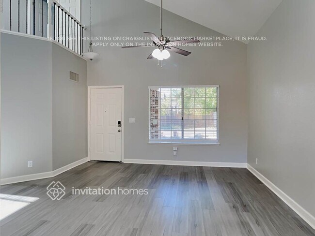 Foto del edificio - 4052 Tawny Meadow Way