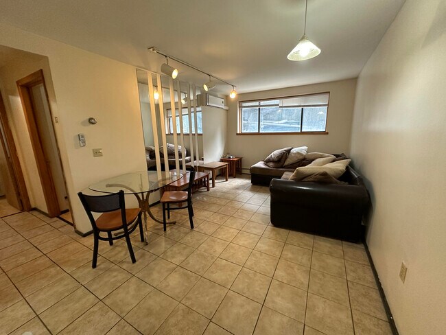 Foto del edificio - 211 Linden Ave
