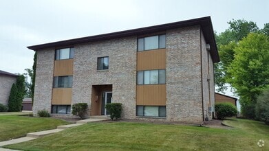 Building Photo - 311 Lilac Ln