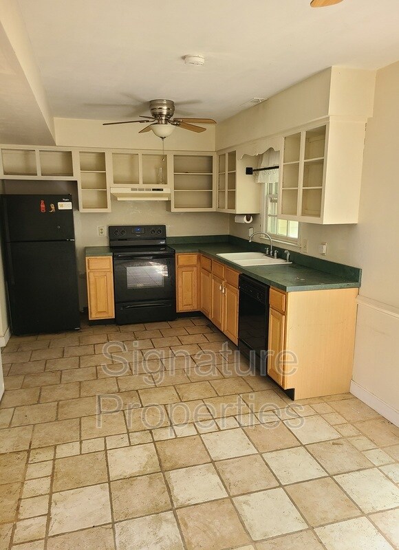 Foto del edificio - 1543 Skirmish Run Dr