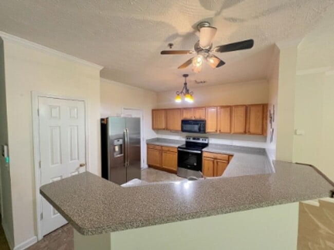 Foto del edificio - 158 Ellis Drive