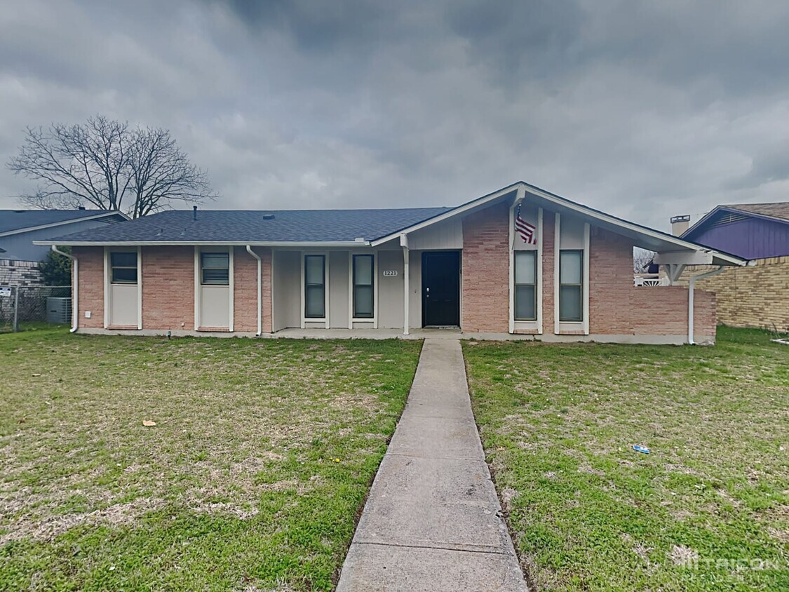 1221 Aldenwood Drive Dallas TX House Rental in Dallas, TX