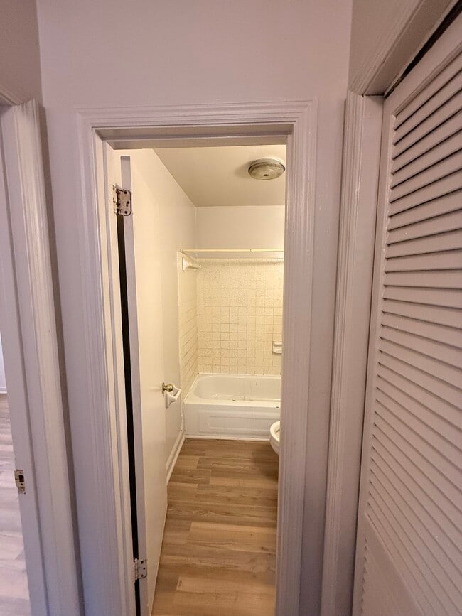 Foto del edificio - 4159 Dodson Chapel Rd