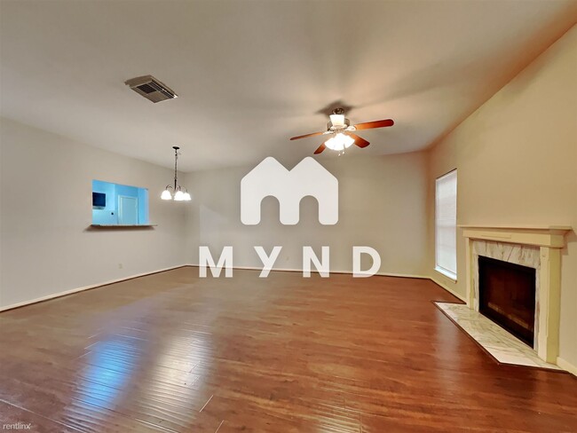 Foto del edificio - 2 br, 2.5 bath Townhome - 2884 Holly Hall ...