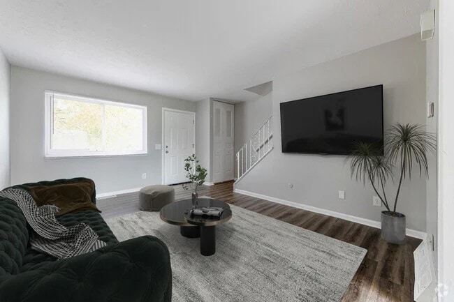 Building Photo - 2206 Harsh Ave SE