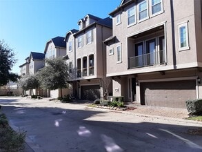 Building Photo - 1422 Upland Orchard Dr
