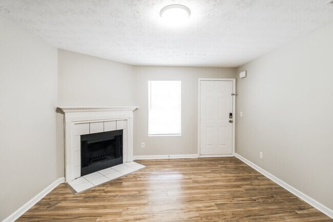 Foto del edificio - 1474 Oak Hill Rd