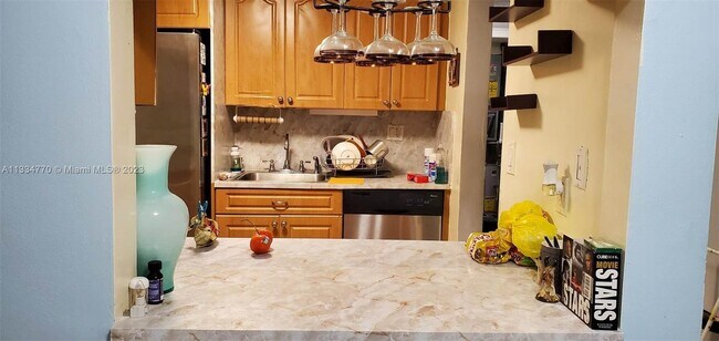 Foto del edificio - 15888 SW 95th Ave