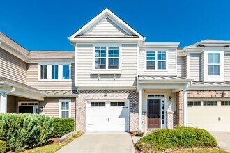Building Photo - 8329 Yaxley Hall Dr