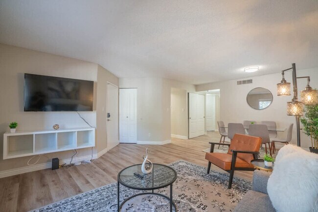 Foto del edificio - 8570 E McDowell Rd