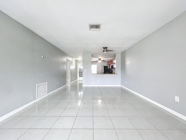 Building Photo - 5775 Fernley Dr W