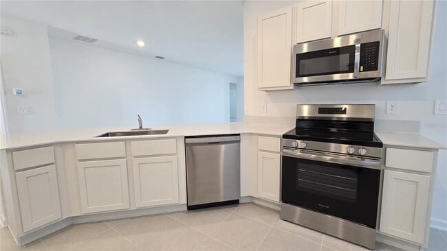 Foto del edificio - 4822 Katrina Dr