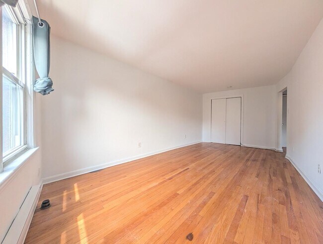 Foto del edificio - 335 3rd St