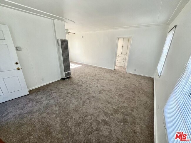 Foto del edificio - 2501 Venice Blvd.