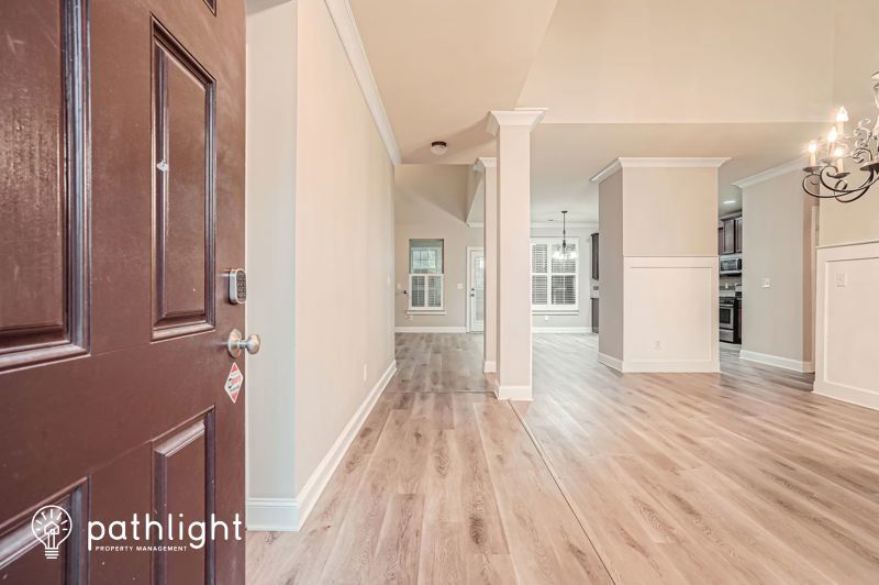 Foto principal - 547 Georgia Cir
