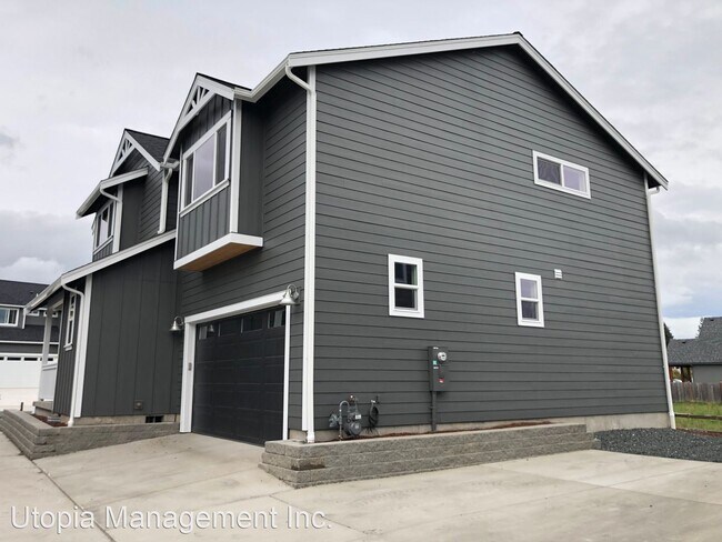 Building Photo - 3 br, 2.5 bath House - 534 Woodbury Way