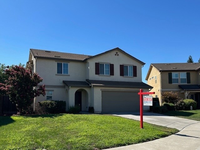 Foto principal - Stockton 4 Bedroom 2.5 Bathroom Home.