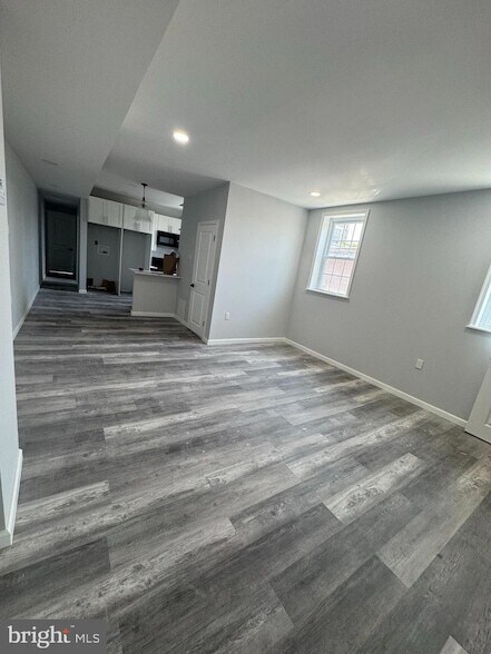 Foto del edificio - 1850 S 23rd St