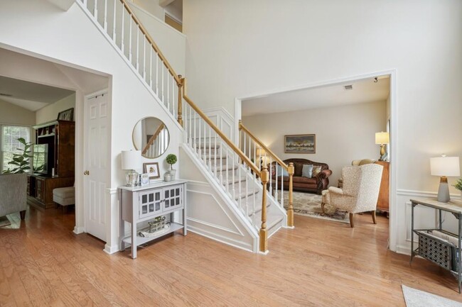Building Photo - 5463 Oxford Chase Way