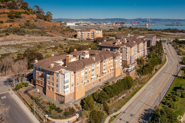 Aerial Photo - Candlestick Point Condominium