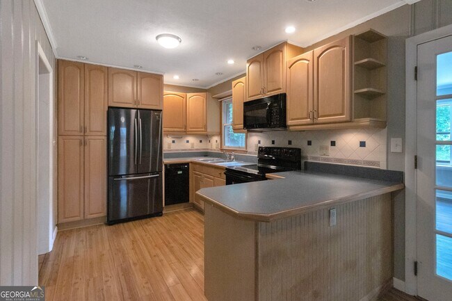 Foto del edificio - 2350 Wakita Ct SE