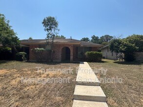 Building Photo - 14303 Brook Hollow Blvd